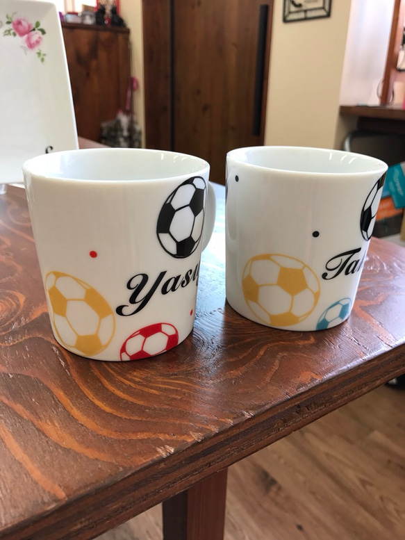 サッカーボール名前入マグカップ2コセット 3枚目の画像