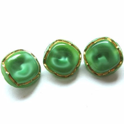 翡翠 ～ヒスイ～ ボタン uncutdiamond 通販 780926｜Creema(クリーマ)