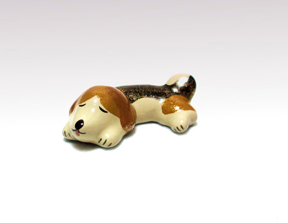 輪島塗ビーグル犬箸置き 1枚目の画像