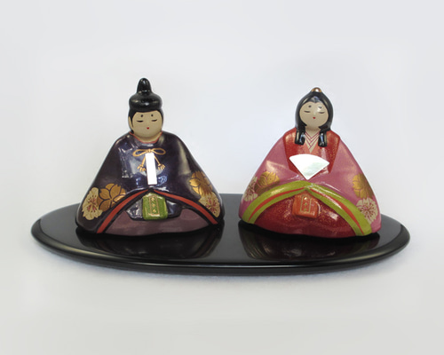 輪島塗 蒔絵梨地 漆芸雛 『皓凛(こうりん)』　立雛飾り Amazon | 輪島塗 蒔絵梨地 漆芸雛 『皓凛(こうりん)』立雛飾り