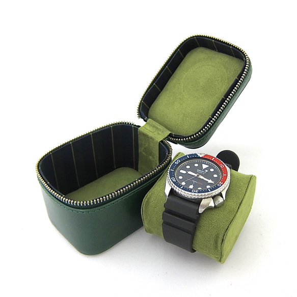 ウオッチケース  腕時計ケース 腕時計保管 腕時計携帯 丈夫 ハードケース ラウンドファスナー 本革 イタリアンレザー 2枚目の画像