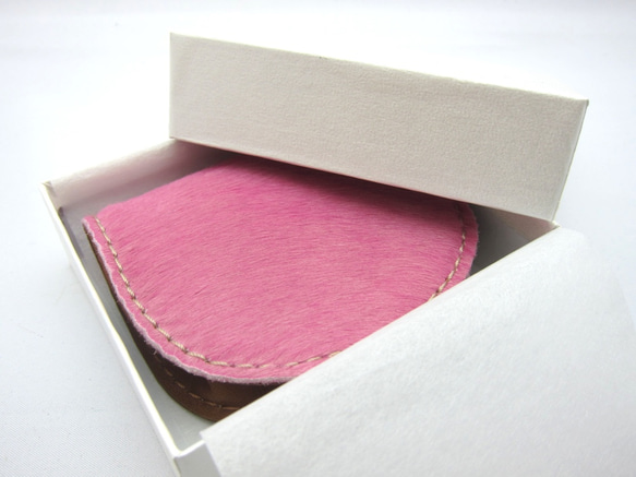 とても滑らかなイタリア製ハラコ　箱型コインケース　小銭入れ　ピンク 7枚目の画像