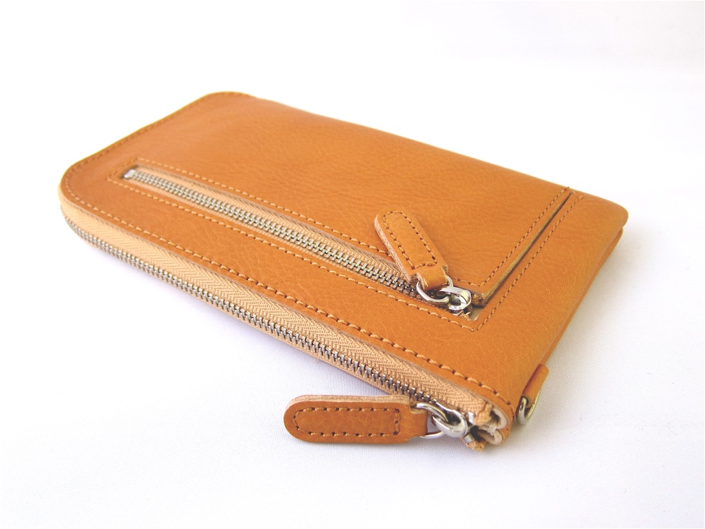 ナチュラル感たっぷり　Ｌ字ファスナー長財布　イタリアンシュリンクレザー　ナチュラル