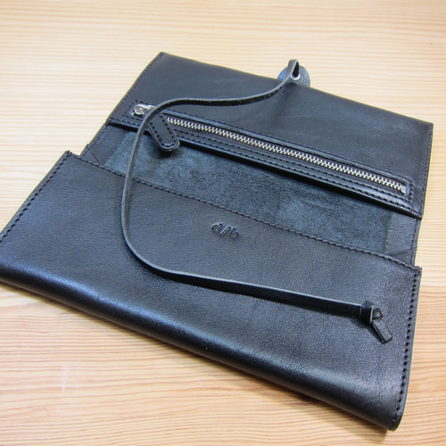 【匿名配送 ハンドメイド】牛革　本革　長財布　黒　メガネ入れ　レザー　ペンケース 匿名配送 ハンドメイド】牛革本革長財布黒メガネ入れレザーペン