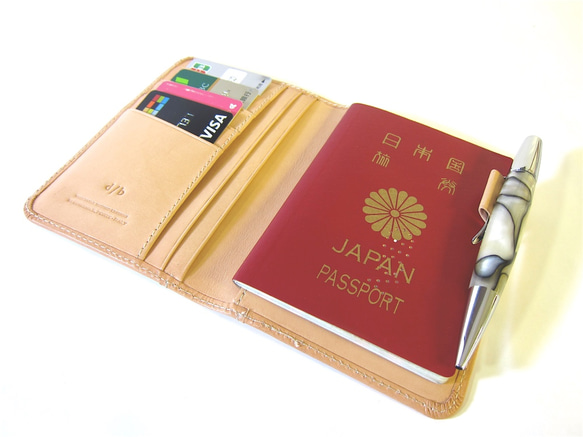 ぴったりサイズのパスポートケース　イタリアンスムースレザー　ダークブラウン 5枚目の画像