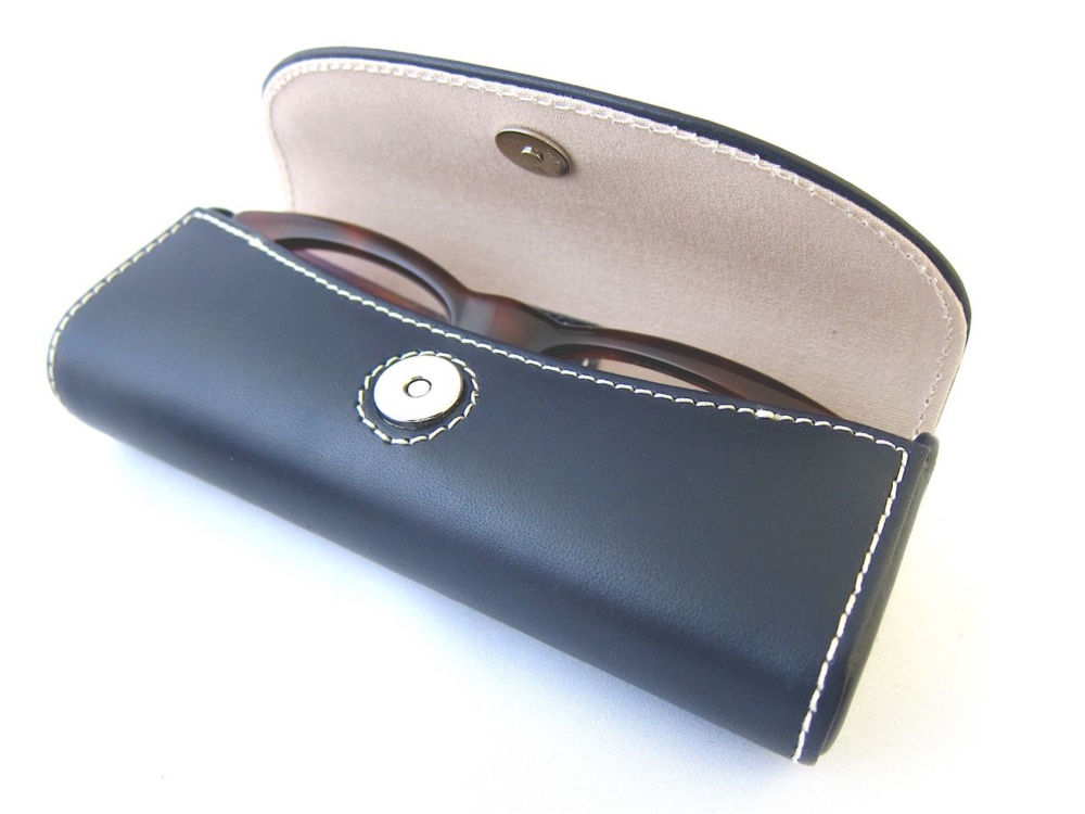 【名入れ】メガネケース 眼鏡ケース サングラス 老眼鏡 丈夫 ハードケース コンパクト 本革 イタリアンレザー ネイビー