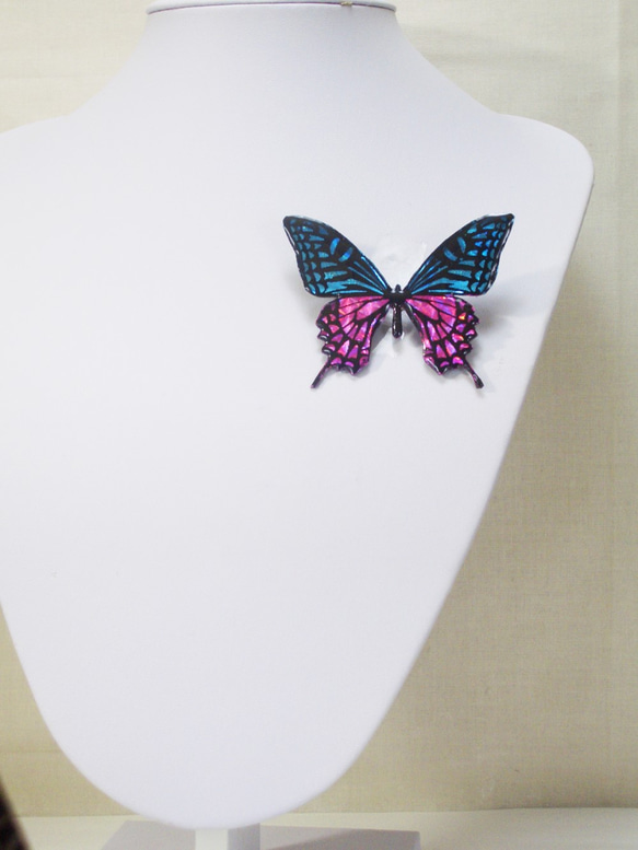 【再販】ホログラム蝶ブローチ(br1) 2枚目の画像