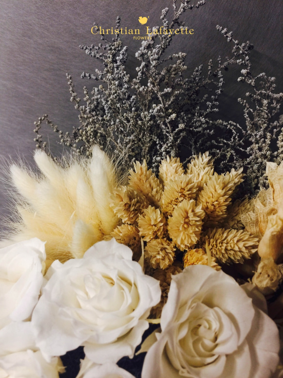 【CLF花藝】白色妃雪 白色系手做不凋花與乾燥花盒花設計 第3張的照片