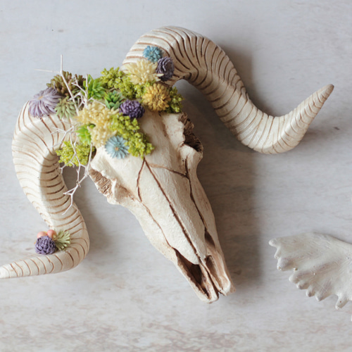 Botanical Bone – ボタニカルボーン ミニ羊 タペストリー・壁掛け