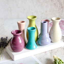 【花器付き】カラフル陶器の7つ口花瓶とカラフルフラワーの盛り合わせ 6枚目の画像