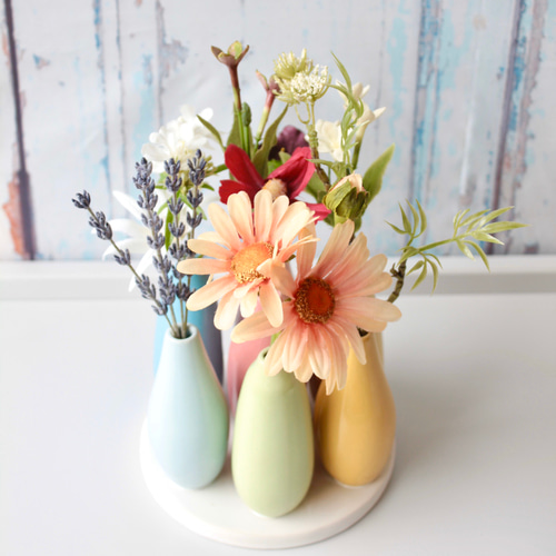 花器付き】カラフル陶器の7つ口花瓶とカラフルフラワーの