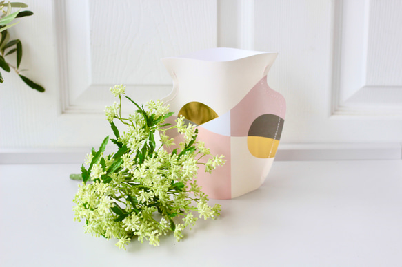 【ペーパーのみ】折りたたみ収納できる紙の花瓶 5枚目の画像