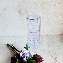 【造花付き】パープルクリアガラス花瓶の投げ入れ 7枚目の画像