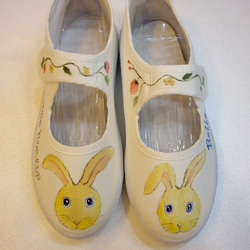 ラブリー手描き子供用の靴は、ペットのシリーズをカスタマイズすることができます 1枚目の画像
