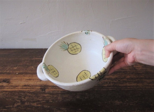 パイナップルの土鍋　　蓋なし　　大皿料理の一皿としても 3枚目の画像