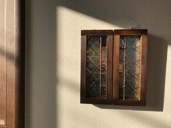 「小窓ミラー」ブラウンフレーム 4枚目の画像