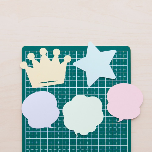 コメントカード「吹き出しと王冠」２色（10色から選択可♪） 3枚目の画像