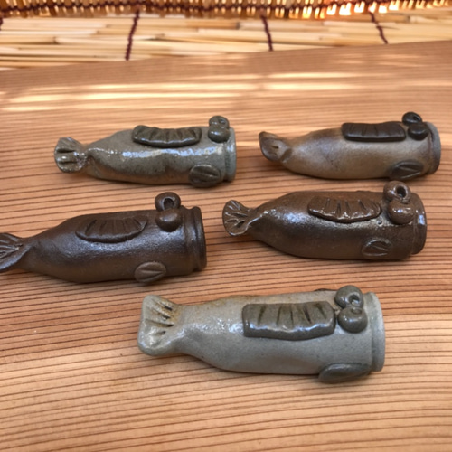 備前焼 本山和泉作 心窯 鯛 箸置き 5客 魚 箸休め 陶器 陶磁器 縁起物