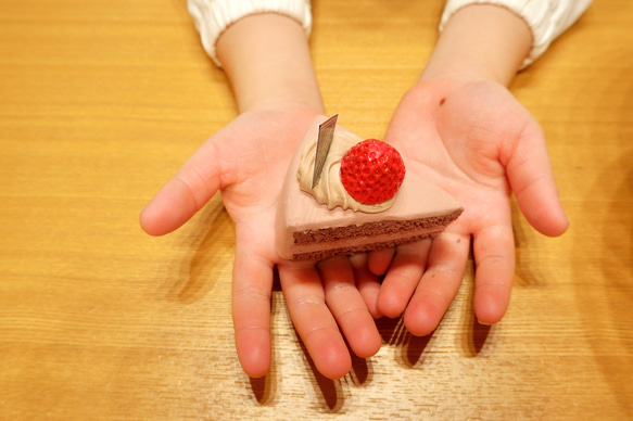 食べられないチョコレートショートケーキ 10枚目の画像