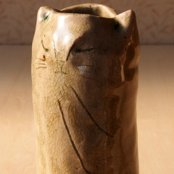 猫の花瓶（灰釉） 8枚目の画像