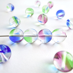 虹色チェコビーズのチャーム　ハンドメイドアクセサリーパーツ 虹色チェコビーズのチャーム ハンドメイドアクセサリーパーツ