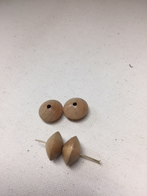 ウッドビーズ（wooden beads）和桜（ワザクラ）そろばん型　8＊13mm　10pcs 2枚目の画像