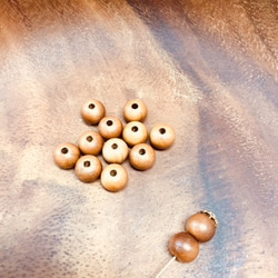 ウッドビーズ（wooden beads）　椨（タブ）7mm　300pcs 2枚目の画像