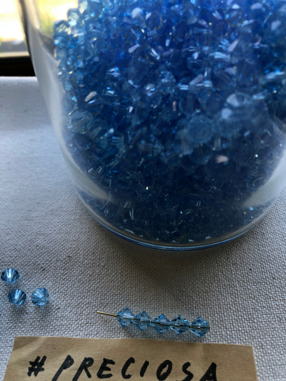 ＊カットチェコガラスビーズ（grass beads）5㎜　100pcs アクアマリン（AQUAMARINE) 4枚目の画像