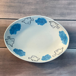 白雲與鳥 陶瓷橢圓深盤（淺色） 第1張的照片
