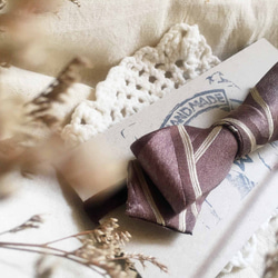 タイ蝶ネクタイの再編パパの弓Tie-アンティーク手作り布の花 - ブラウンオスロ - 狭いバージョン 3枚目の画像