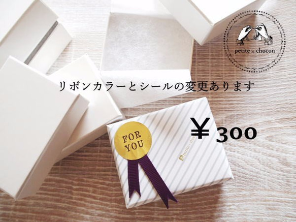 No162【送料無料】ヴィンテージボタンと押し花のアクセサリー　ピアス/イヤリング　パープル 花びら 5枚目の画像