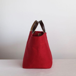 赤いスペイン製リネン　持ち手レザートートバッグ　 9枚目の画像