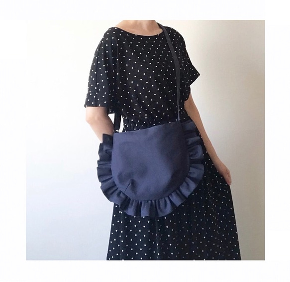 【受注生産】 frill shoulder bag （navy） 3枚目の画像