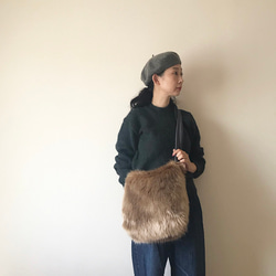 【sold out】 《3way》eco fur ribbon tote bag（キャメルベージュ） 5枚目の画像