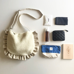 【受注生産】 Boa frill shoulder bag （white×ivory） 7枚目の画像