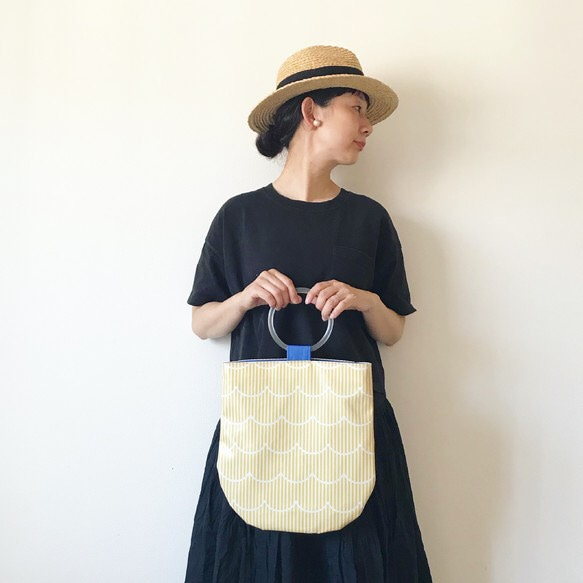 laminate round bag （yellow） 2枚目の画像