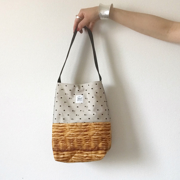 Dots tulle canvas tote bag（ivory） 2枚目の画像