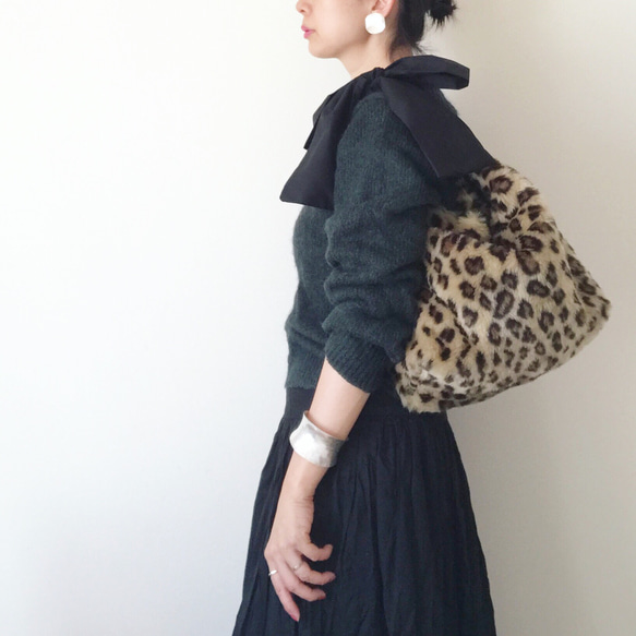 3way eco fur ribbon tote bag（レオパード） 3枚目の画像