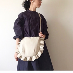 【受注生産】 frill shoulder bag （ivory） 6枚目の画像