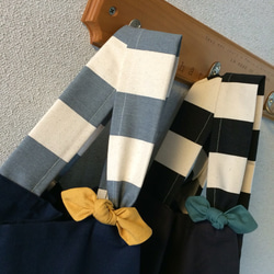 日本產棉麻 簡約色系×條紋扁扁包 海軍藍 第4張的照片