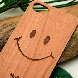 iPhone木製ケース スマイル (名入れ+700円) 2枚目の画像