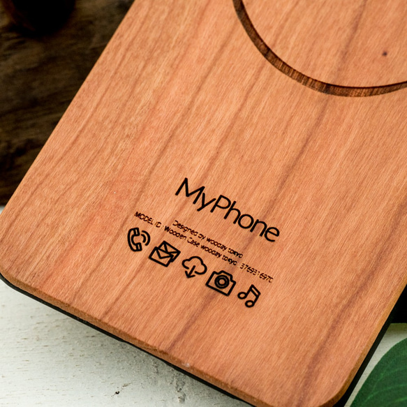 iPhone木製ケース スマイル (名入れ+700円) 3枚目の画像