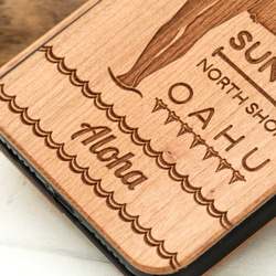 手帳型　天然木彫刻ケース　サーフガール　(名入れ可+700円） 3枚目の画像