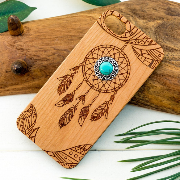 iPhone木製ケース ドリームキャッチャー チャーム付き (名入れ可+700円) 1枚目の画像