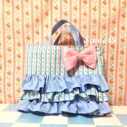 【送料無料】ドレスのようなレッスンバッグ(フラワー&水色) 1枚目の画像