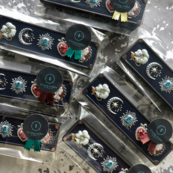 4/6頃製造、4/11〜12頃お届け ★ネイビー缶★ ブローチみたいなアイシングクッキー 6枚目の画像