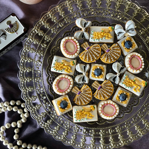 SOLD◆ハンドメイド ポーチ アイシングクッキー ブローチクッキーズ スイーツ SOLD◇ハンドメイド ポーチ アイシングクッキー ブローチ