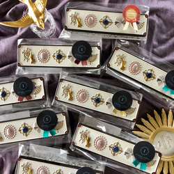 12/16頃製造、12/21〜22頃お届け ★ホワイト缶★ブローチみたいなアイシングクッキー 9枚目の画像