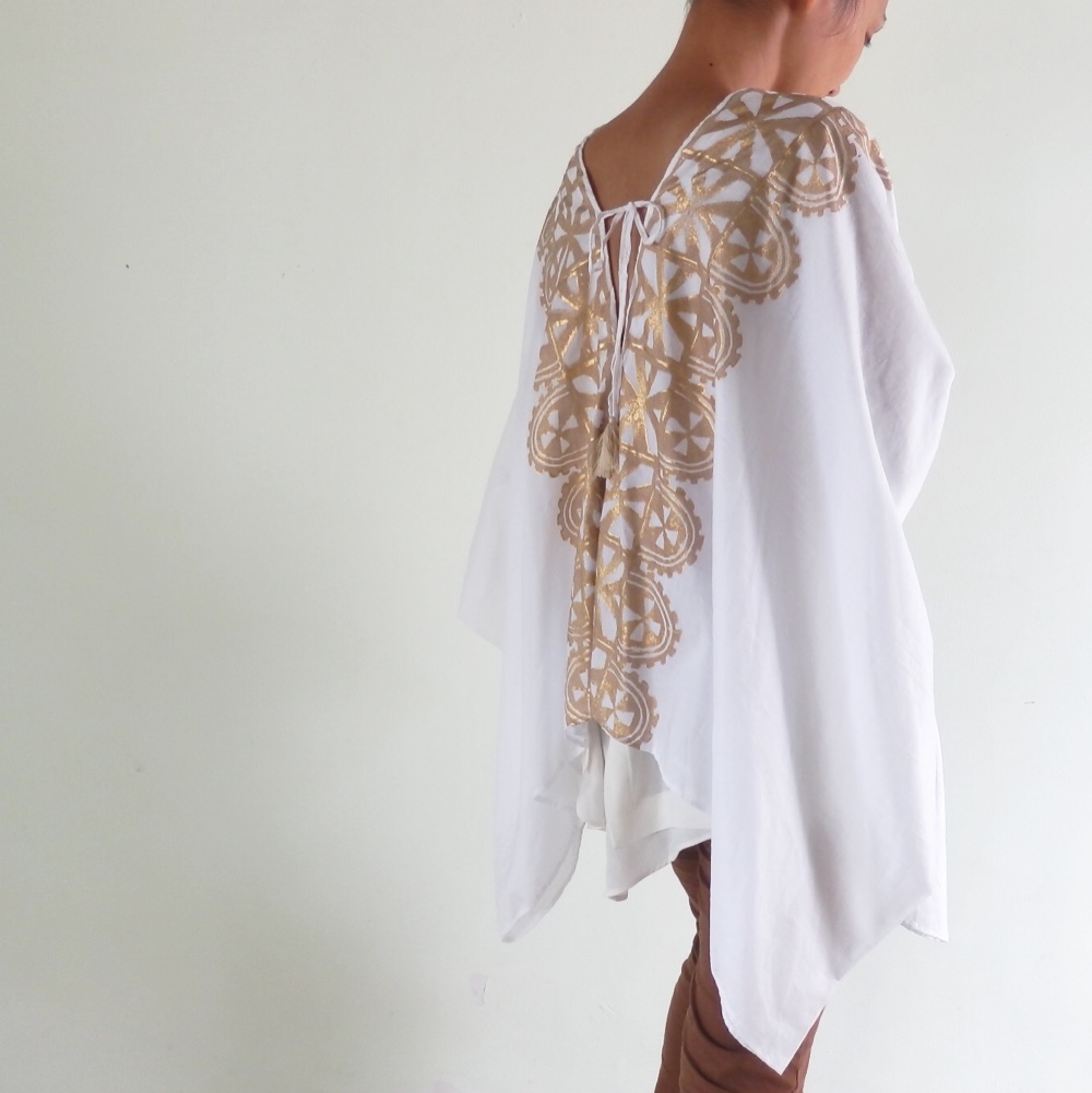 ブロックプリント/ポンチョ型トップス