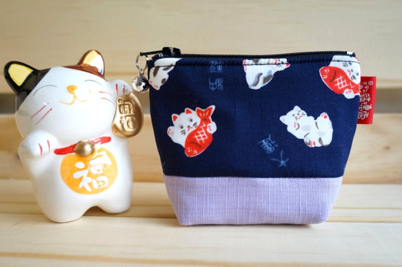 20%off   貓德雷--日式鋪棉小零錢包- 招財貓-粉紫款 第2張的照片